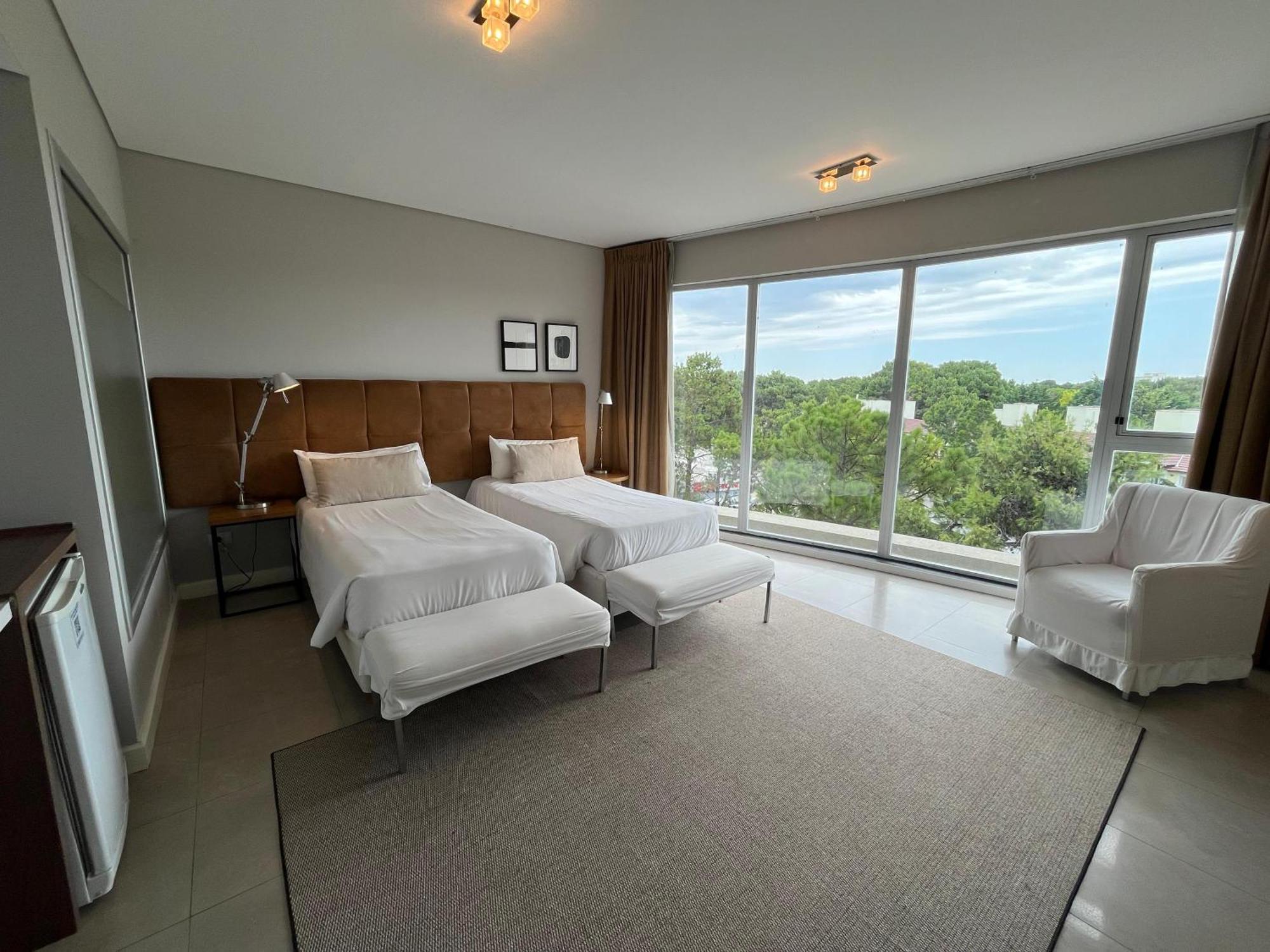 Hotel Zentiva 삐나마르 외부 사진