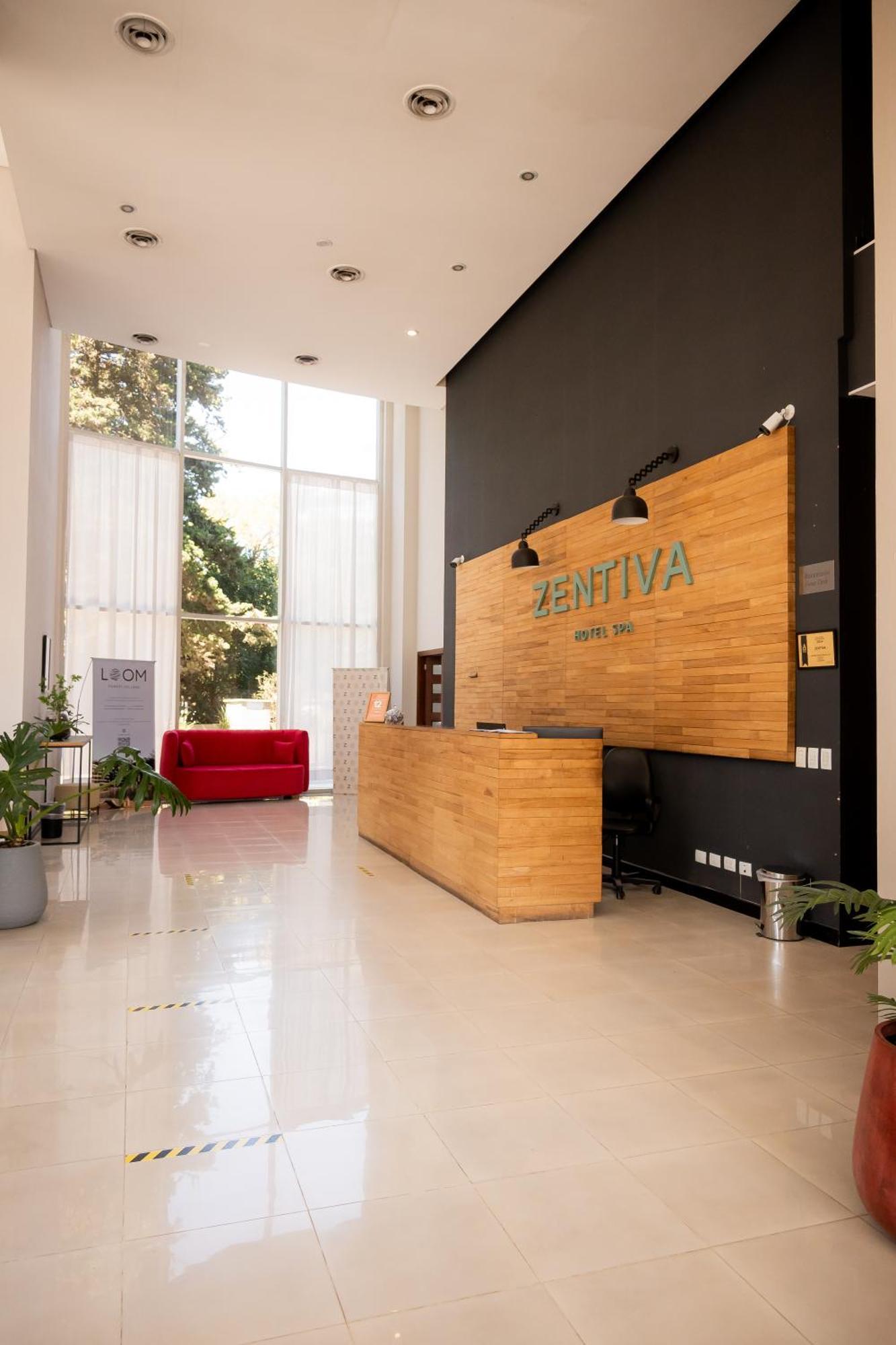 Hotel Zentiva 삐나마르 외부 사진